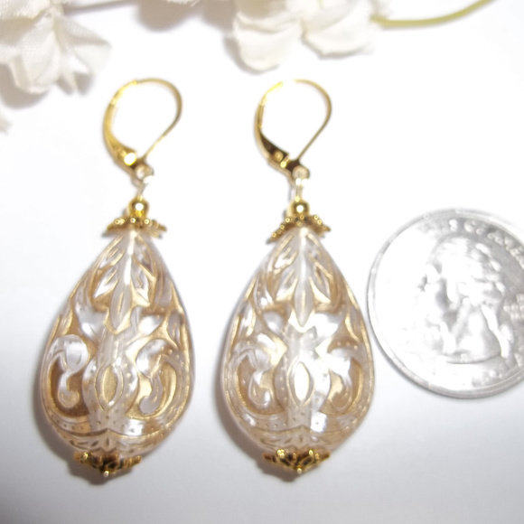 Gold and Clear Statement Earrings Teardrop 4074 - Picture 3 of 7